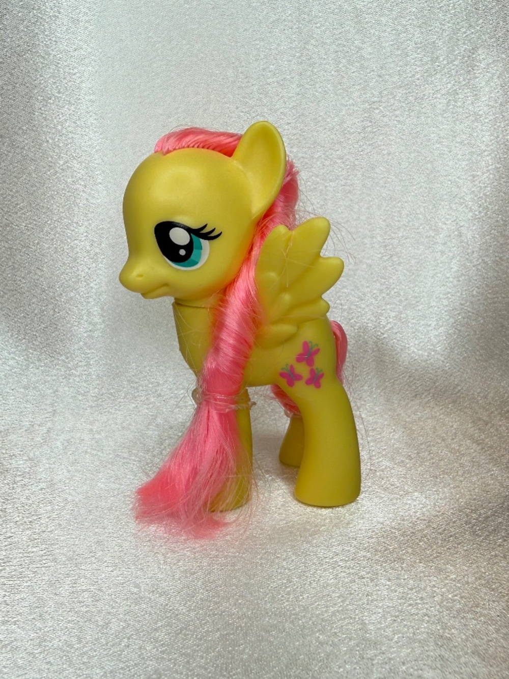 My Little Pony G4 Fluttershy Brushable Figure - Droopy Eye